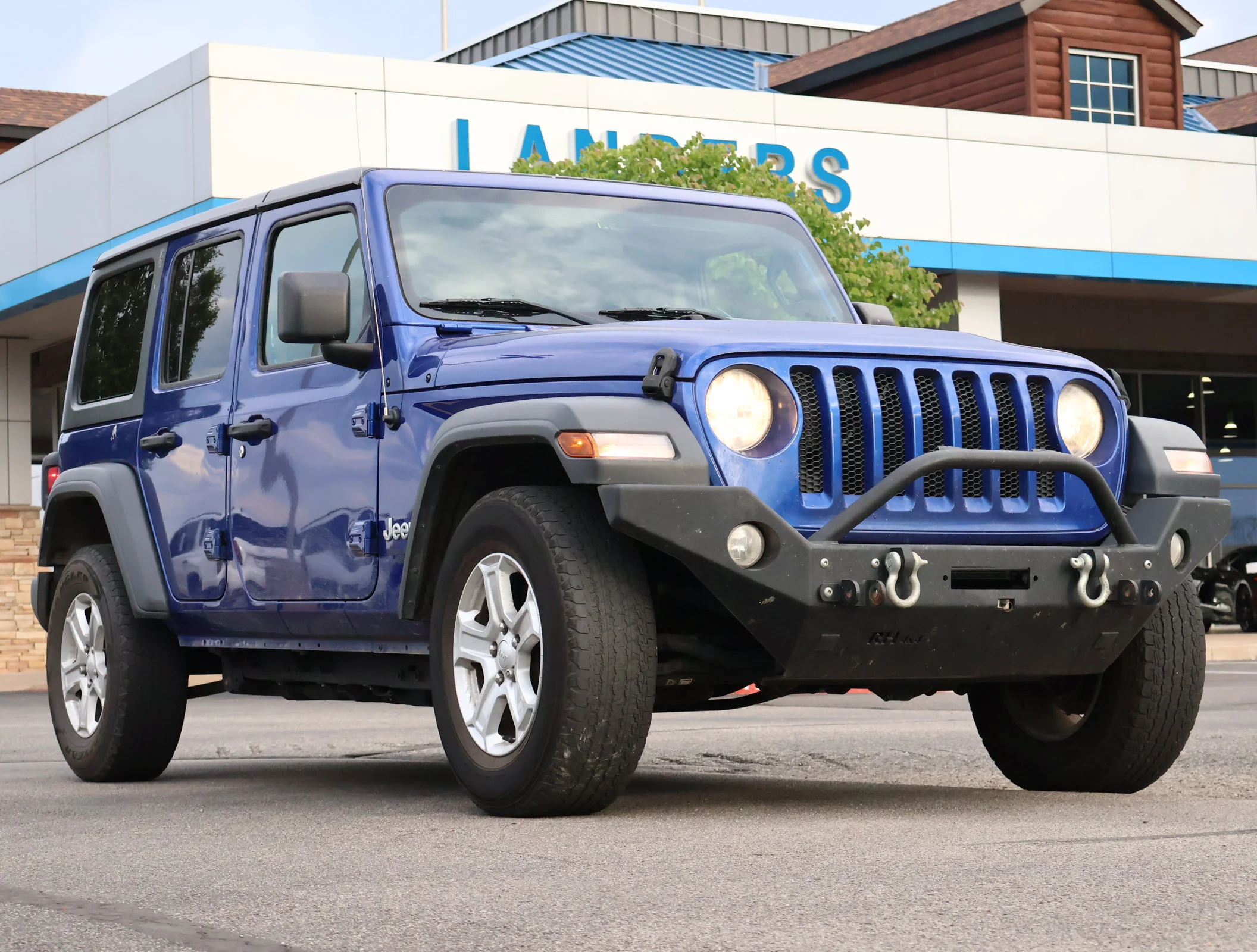 2018 Jeep Wrangler Sport S's photo