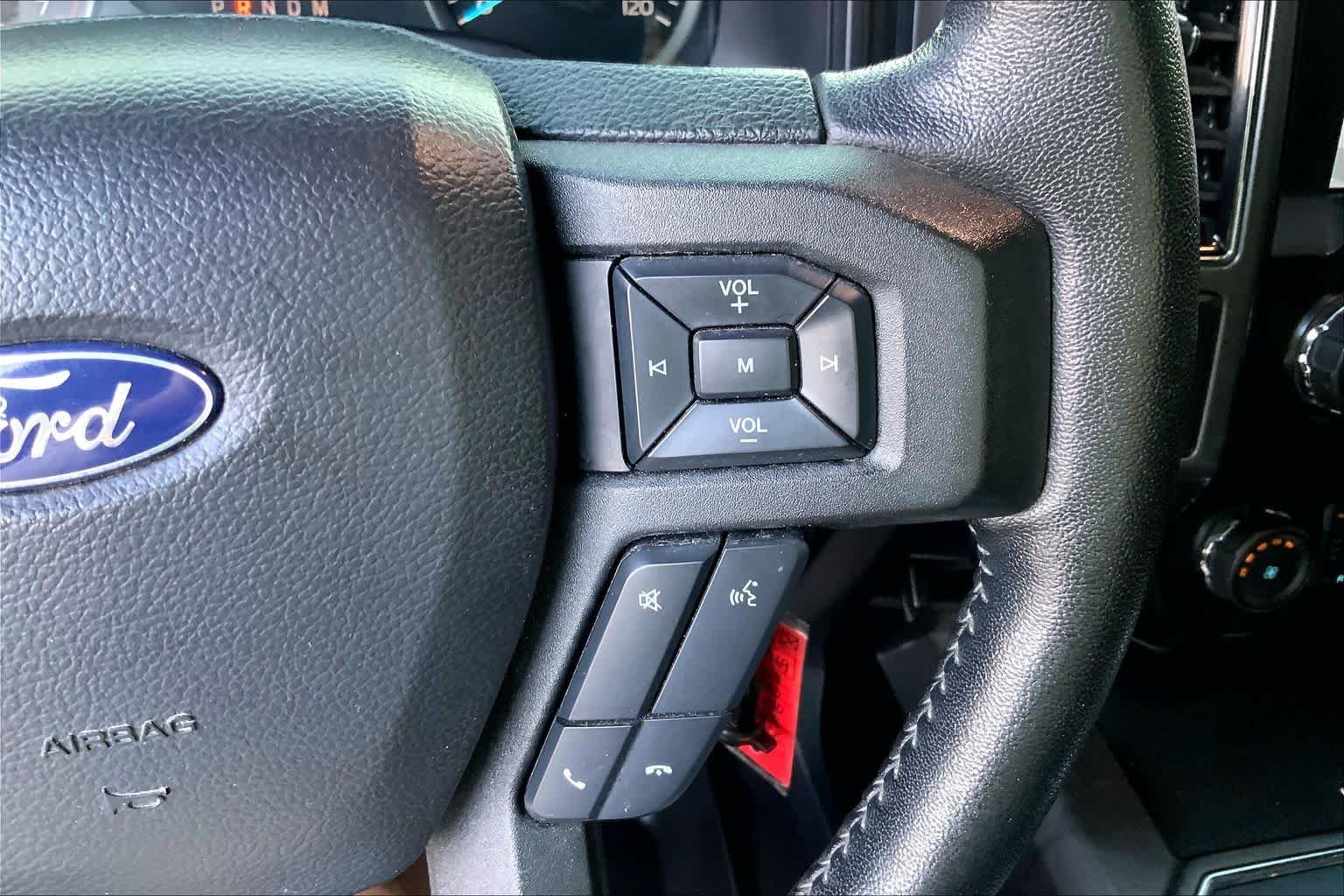 Used 2019 Agate Black Metallic Ford XLT image 23
