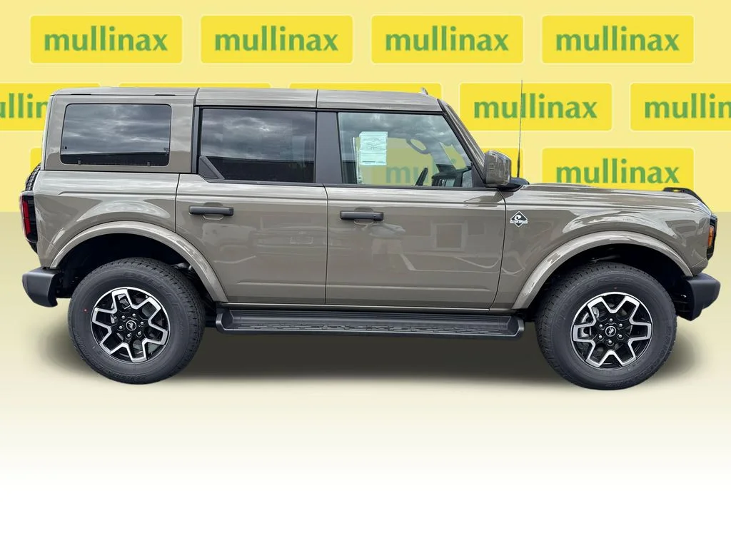 New 2026 Gray Ford Outer Banks image 16