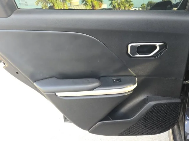 Used 2025 Gray Kia GT-Line image 22