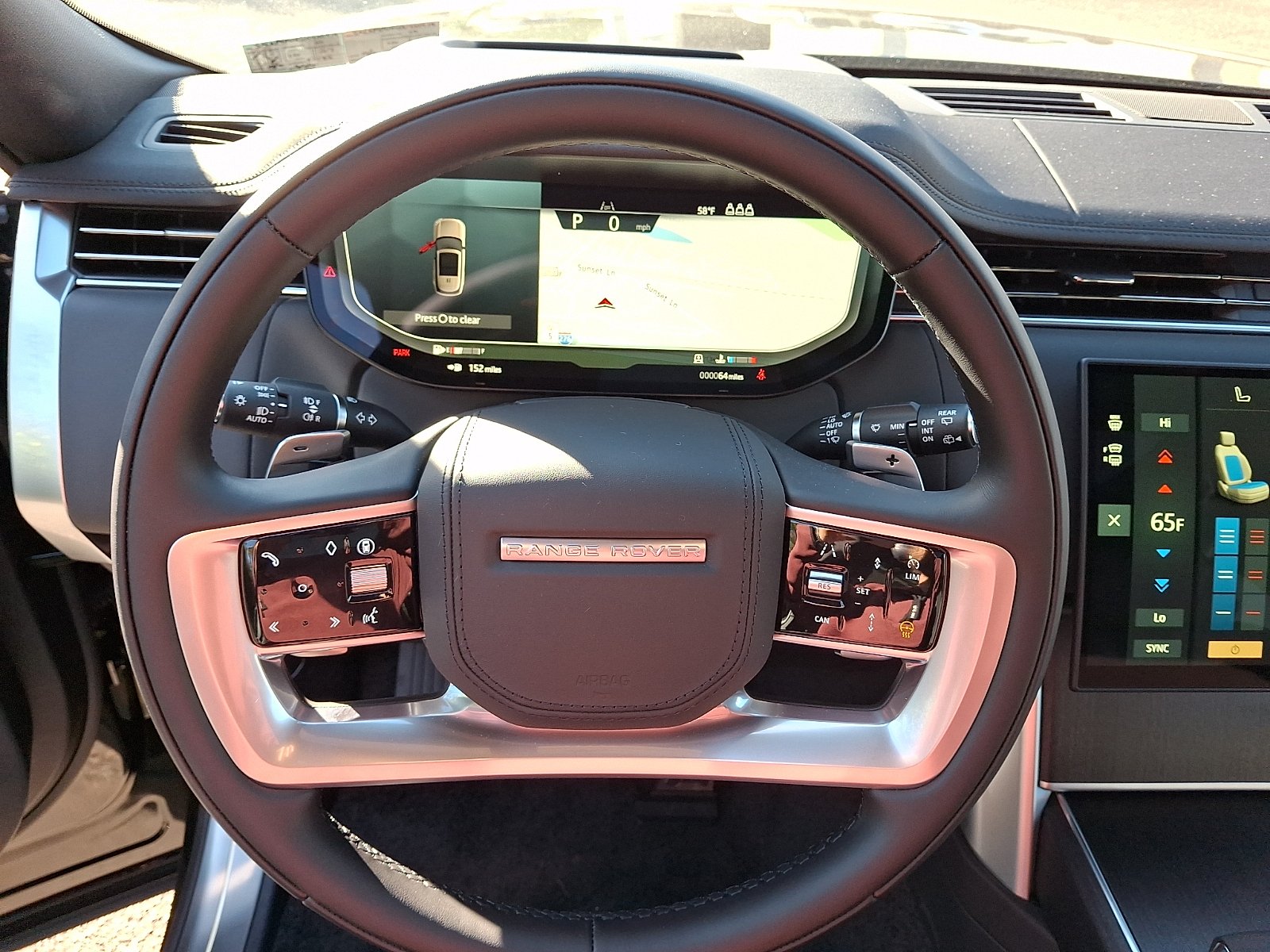 New 2027 Santorini Black Land Rover SE image 16