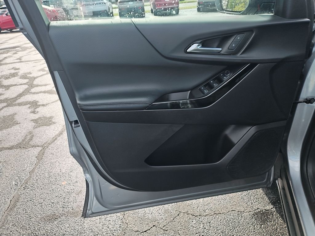 Used 2025 Gray Chevrolet LT image 12