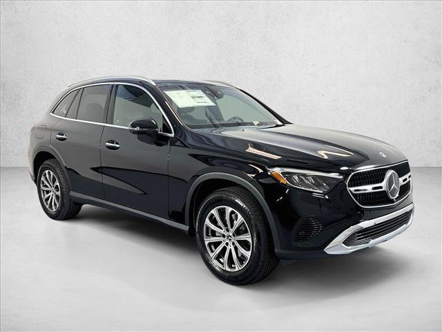New 2026 Black Mercedes-Benz GLC 300 image 33