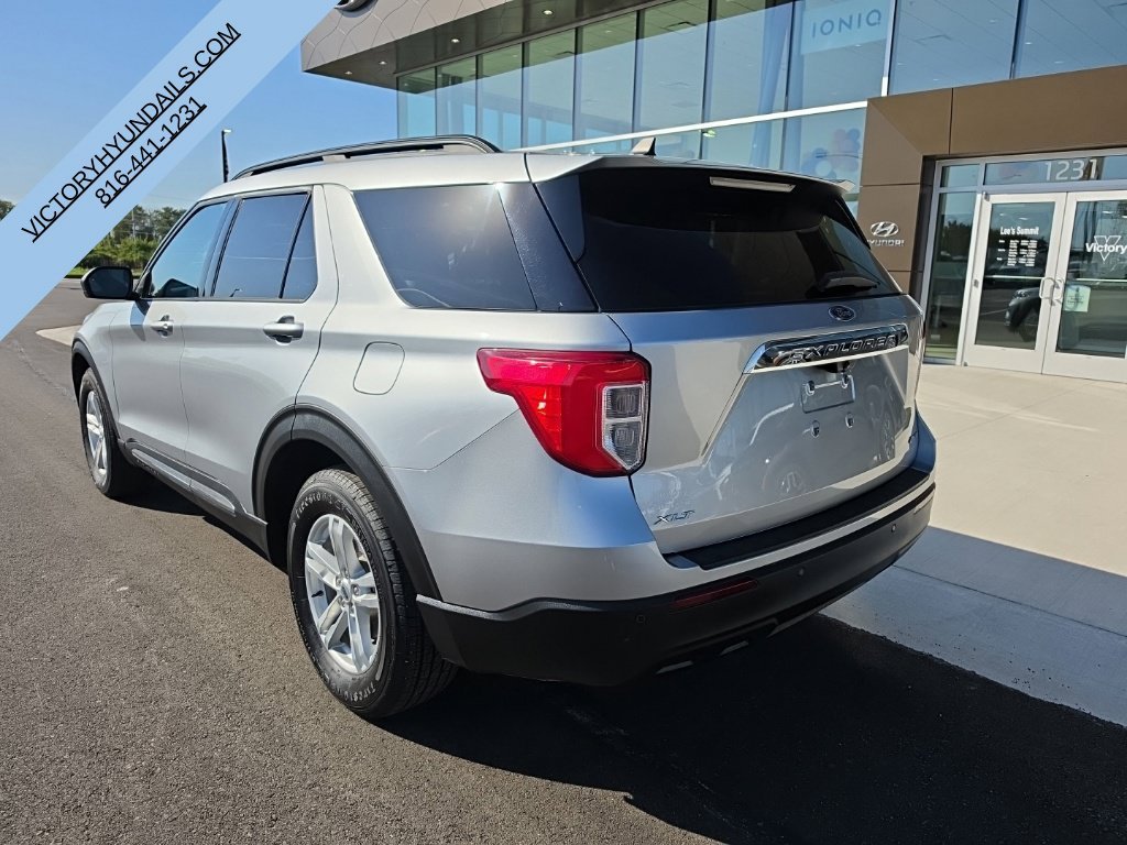 Used 2022 Silver Ford XLT image 3