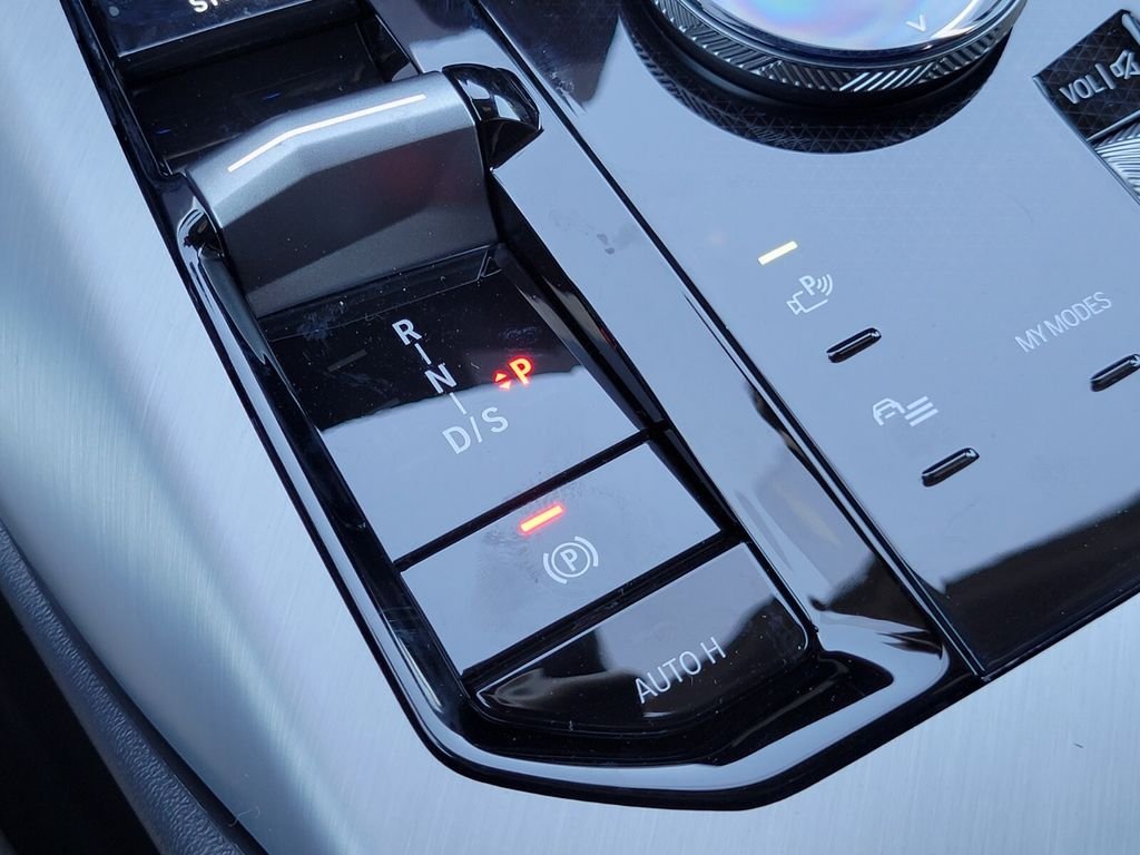 2025 BMW X3 30 - Photo 26