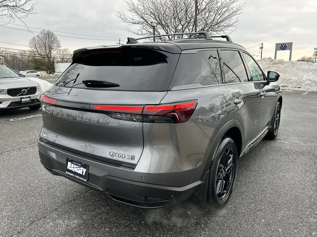 2026 INFINITI QX60 LUXE - Photo 8