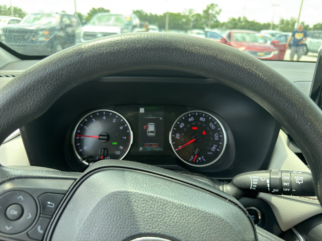 Used 2022 Lunar Rock Toyota XLE image 5