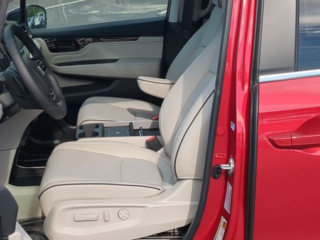 New 2026 Radiant Red Metallic II Honda Touring image 11