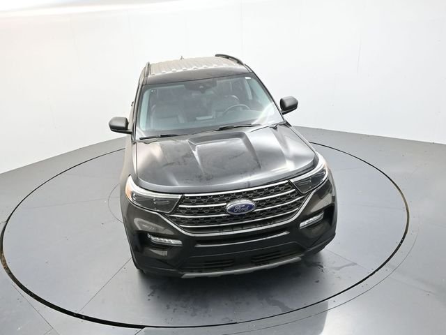 Used 2023 Black Metallic Ford XLT image 9