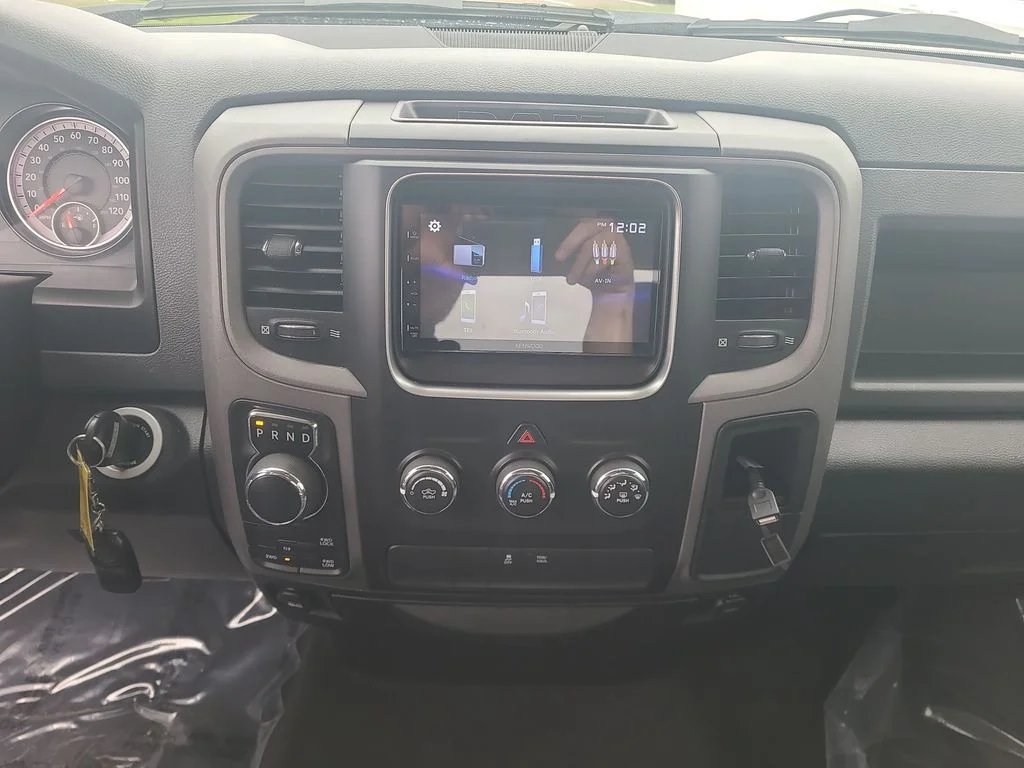 Used 2019 White Ram Express image 33