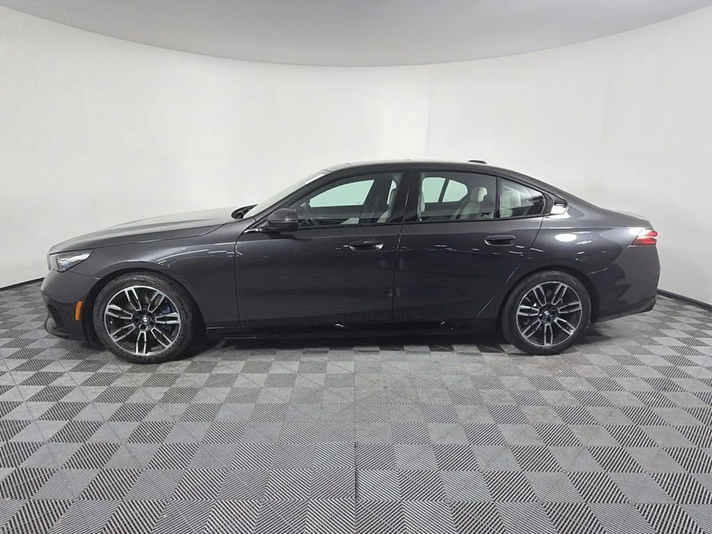 Certified Used 2024 Dark Graphite Metallic BMW 540i xDrive image 8