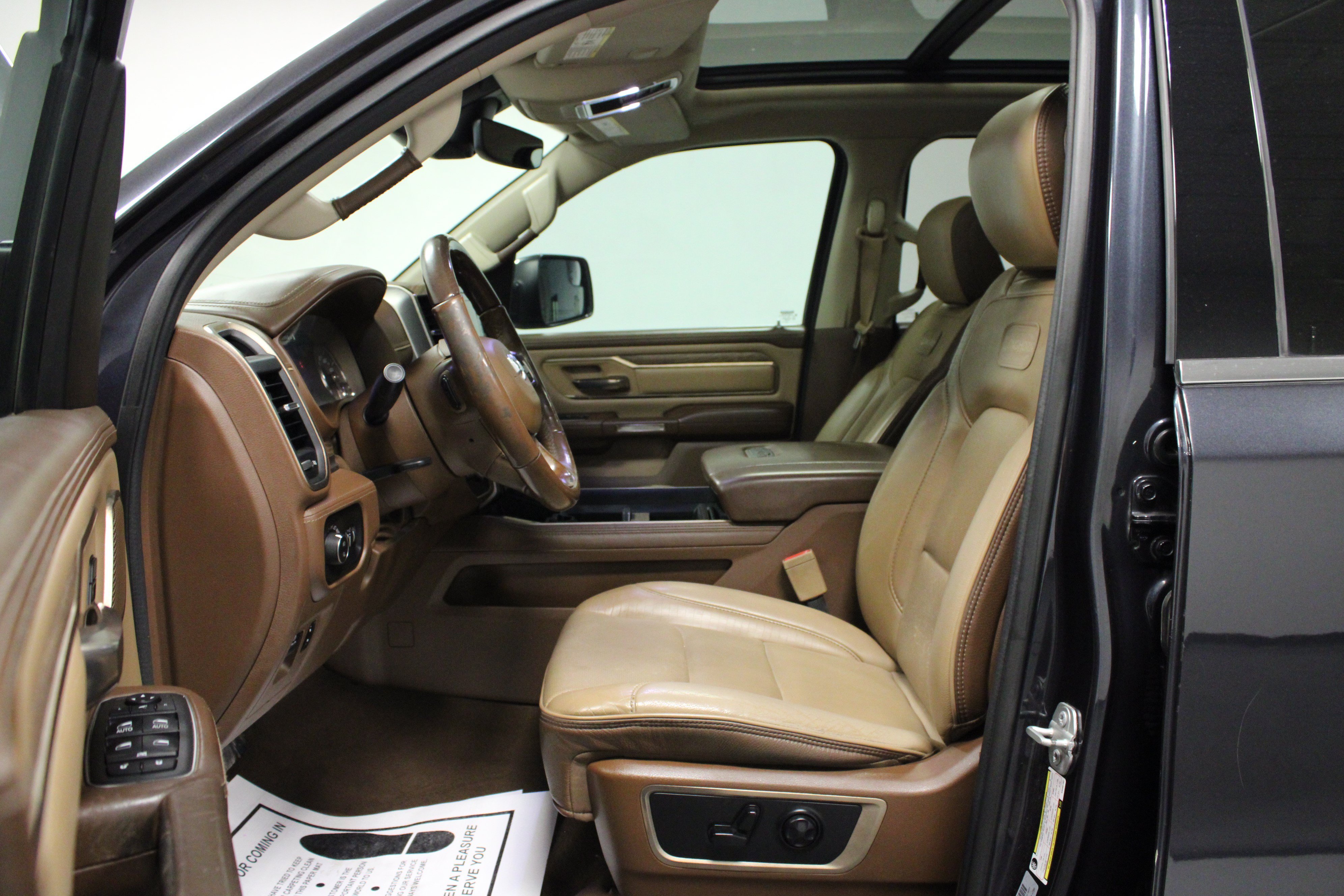 Used 2019 Maximum Steel Metallic Clearcoat Ram Laramie Longhorn image 12