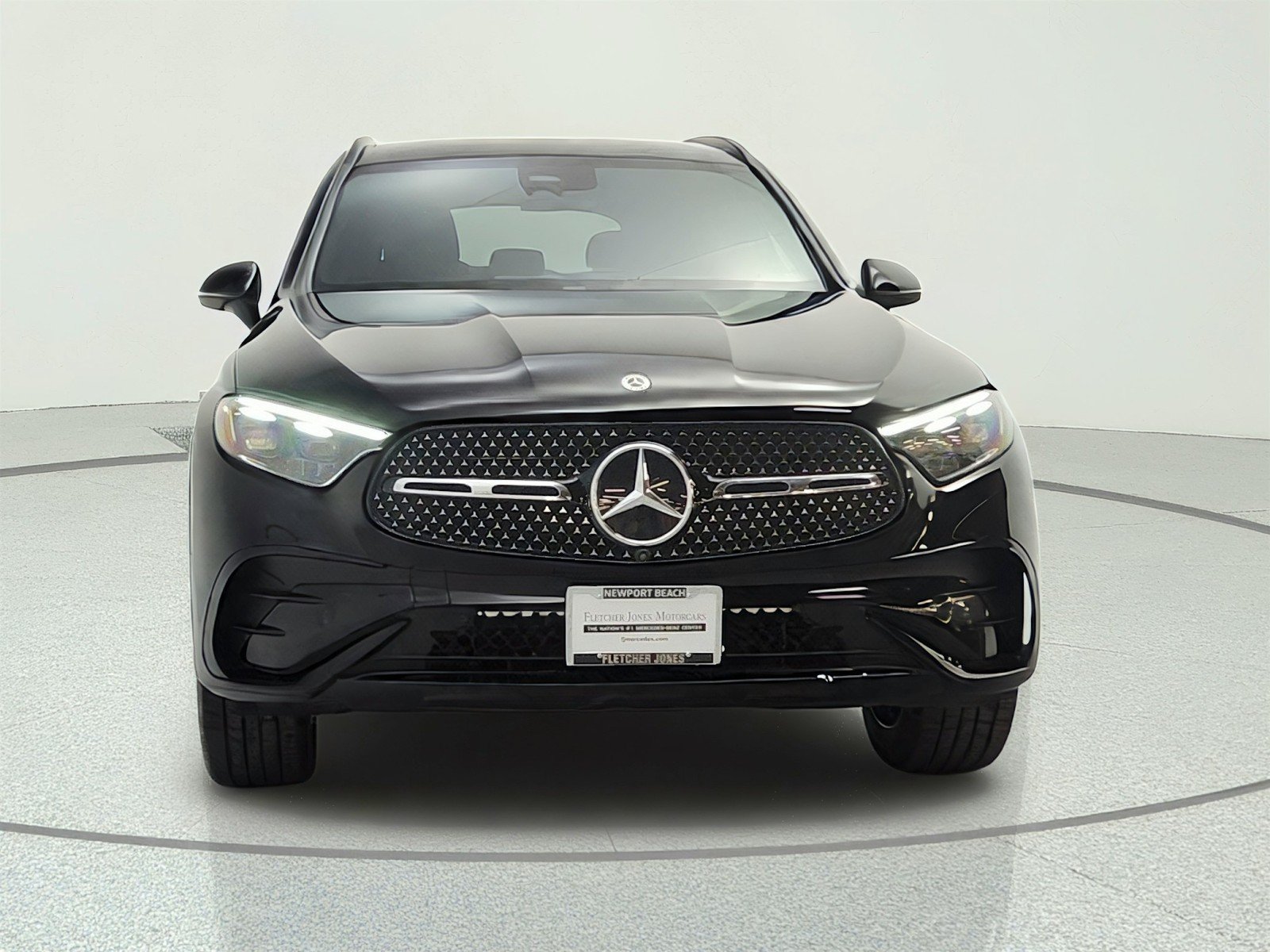 Used 2023 Black Mercedes-Benz GLC 300 SUV image 2