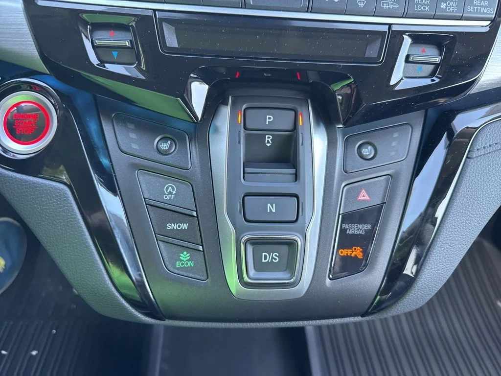 New 2026 Modern Steel Metallic Honda Touring image 26