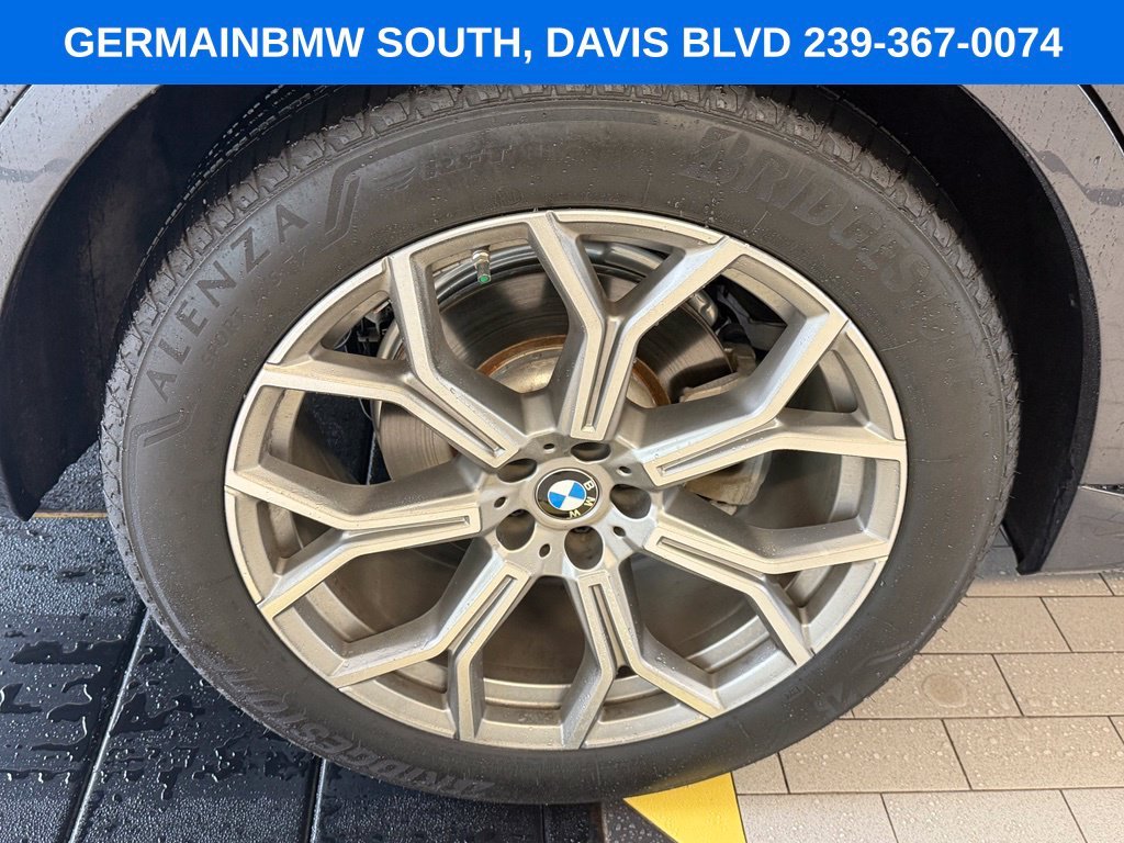 Used 2020 Gray Metallic BMW xDrive40i image 3