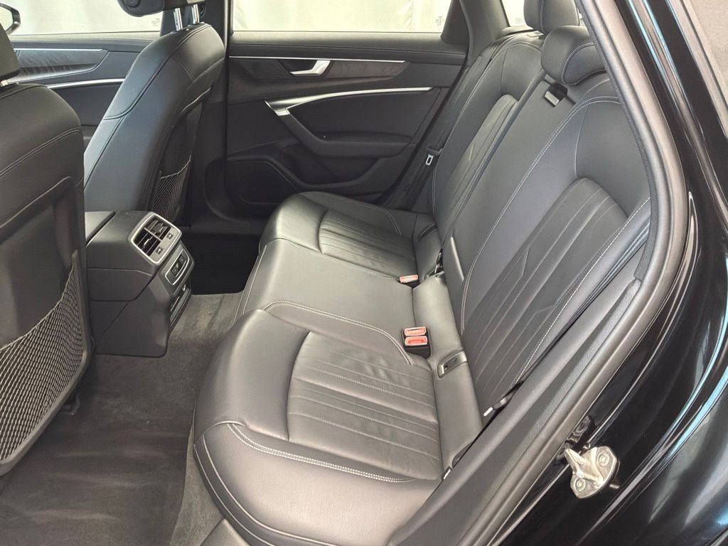 Used 2023  Audi 45 Premium image 25