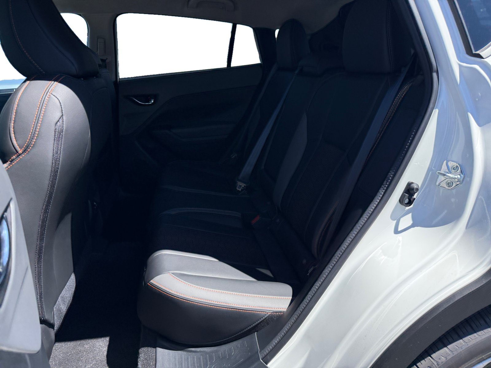 New 2026 CRYSTAL WHITE PEARL Subaru Limited image 16