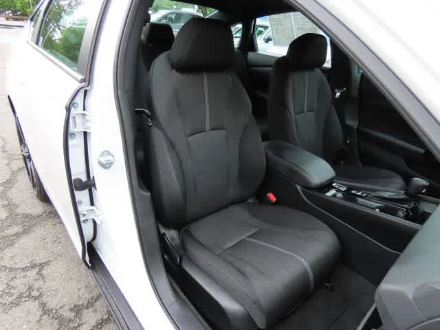 2025 Honda Accord Hybrid Sport - Photo 16