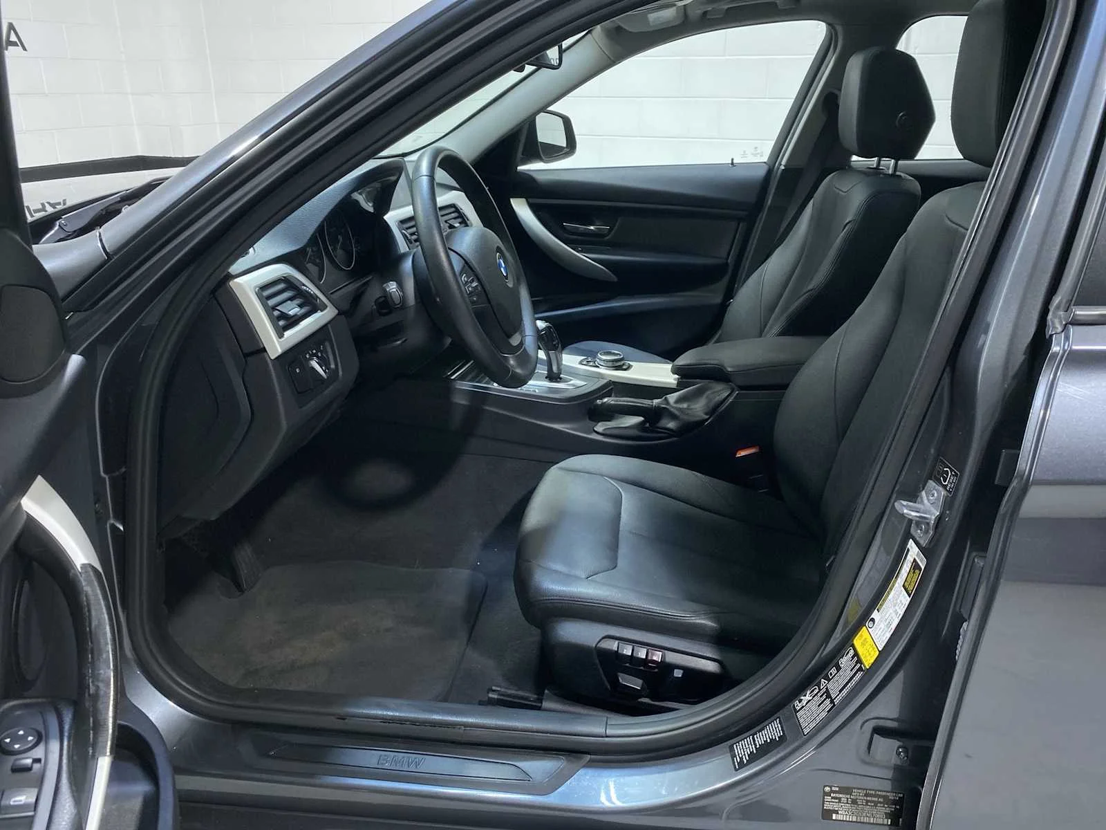 Used 2014 BMW 3 Series 320i with VIN WBA3C3G53ENS70693 for sale in Verona, NJ