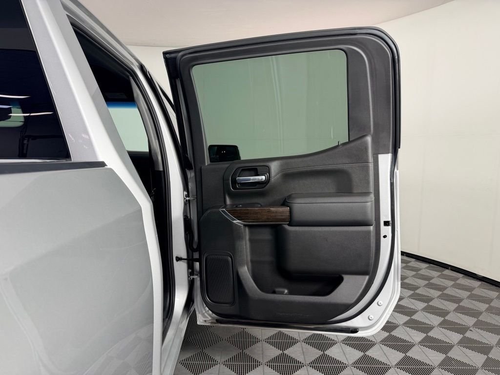 Used 2021 Silver GMC SLE image 30