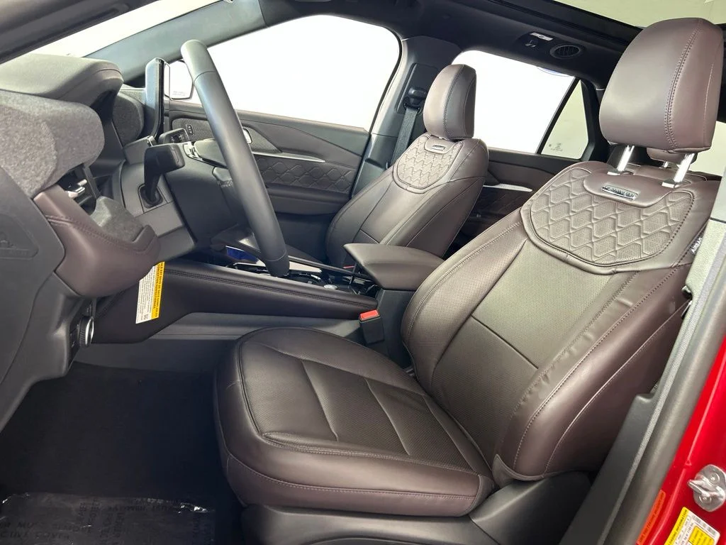 New 2026 Rapid Red Metallic Tinted Clearcoat Ford Platinum™ image 12