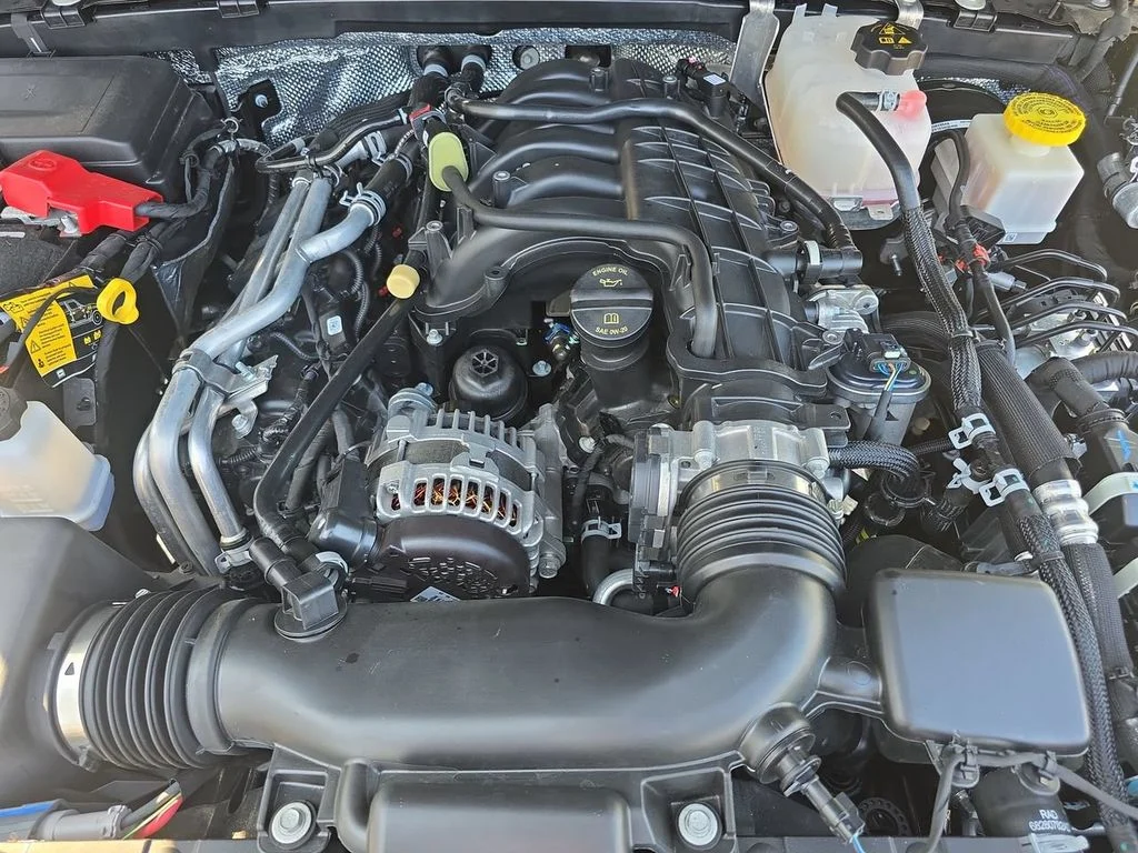 Certified Used 2024 Black Jeep Mojave image 31