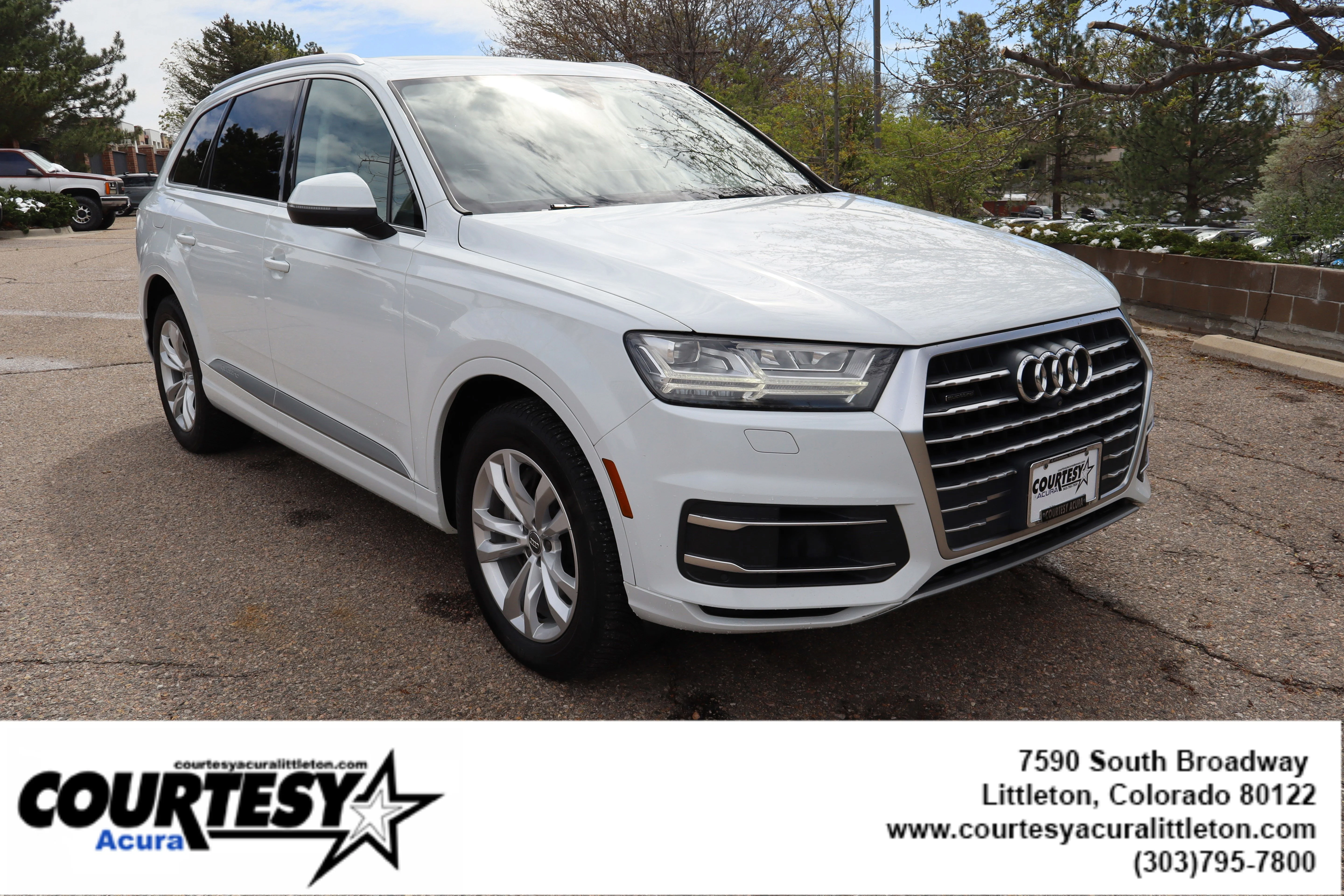 Used 2018 White Audi Premium Plus image 8