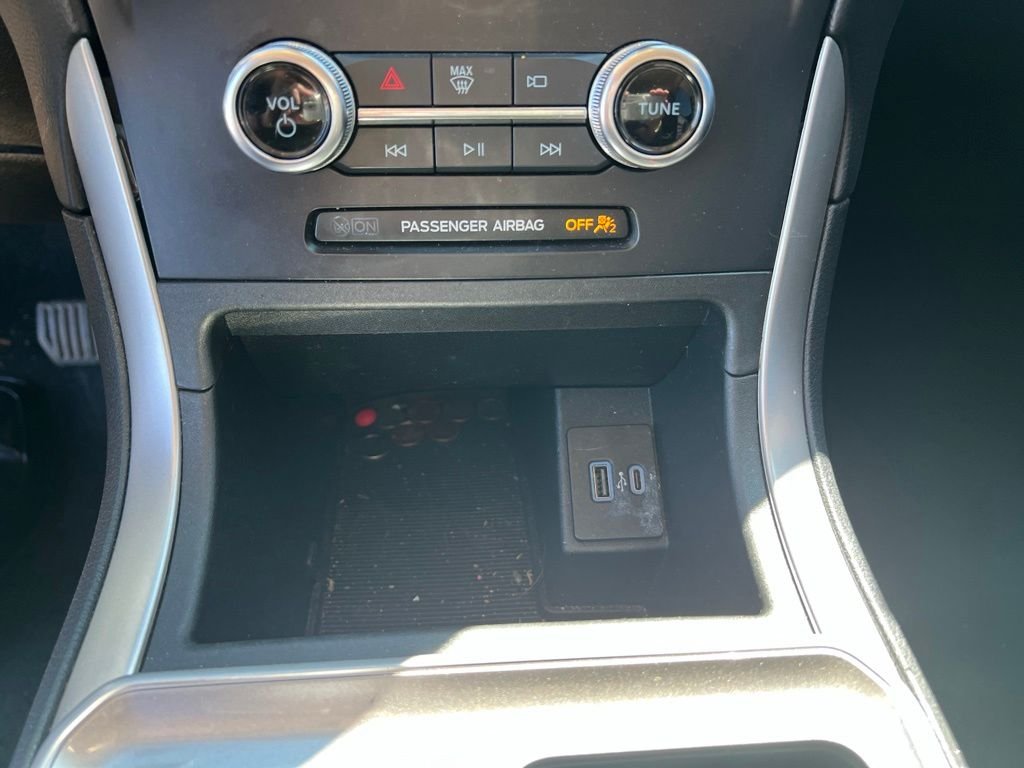 Used 2024 Gray Metallic Ford SEL image 21