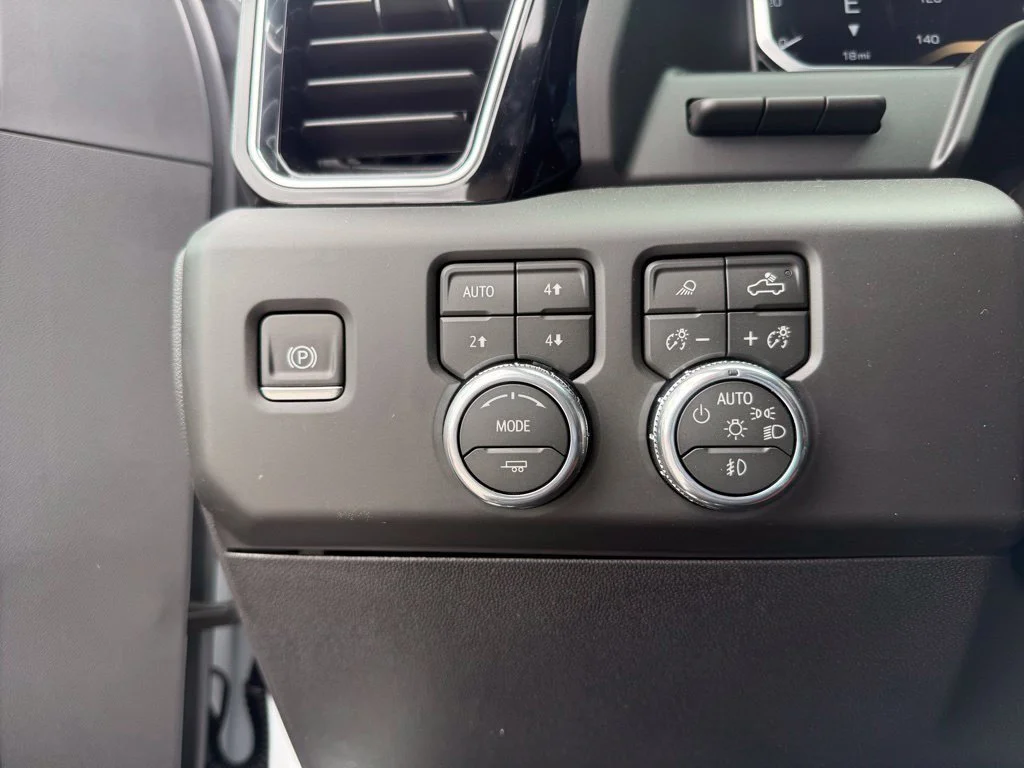 New 2026 Summit White GMC Denali Ultimate image 30