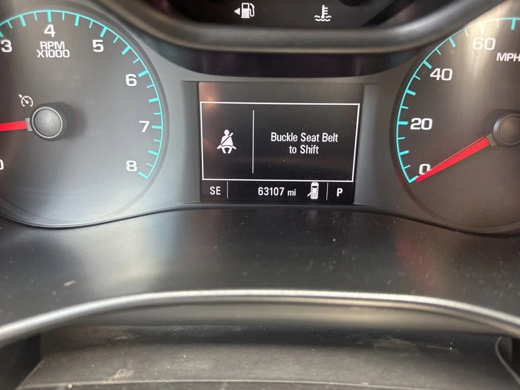 Used 2022 Summit White Chevrolet LT image 19