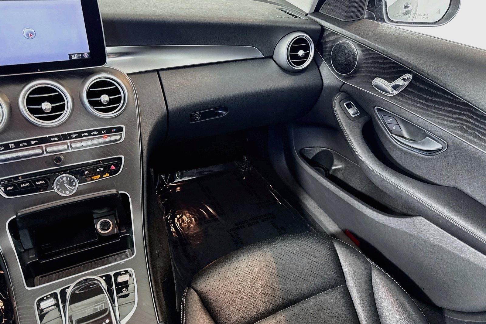 Certified Used 2016 Black Mercedes-Benz C 300 image 21