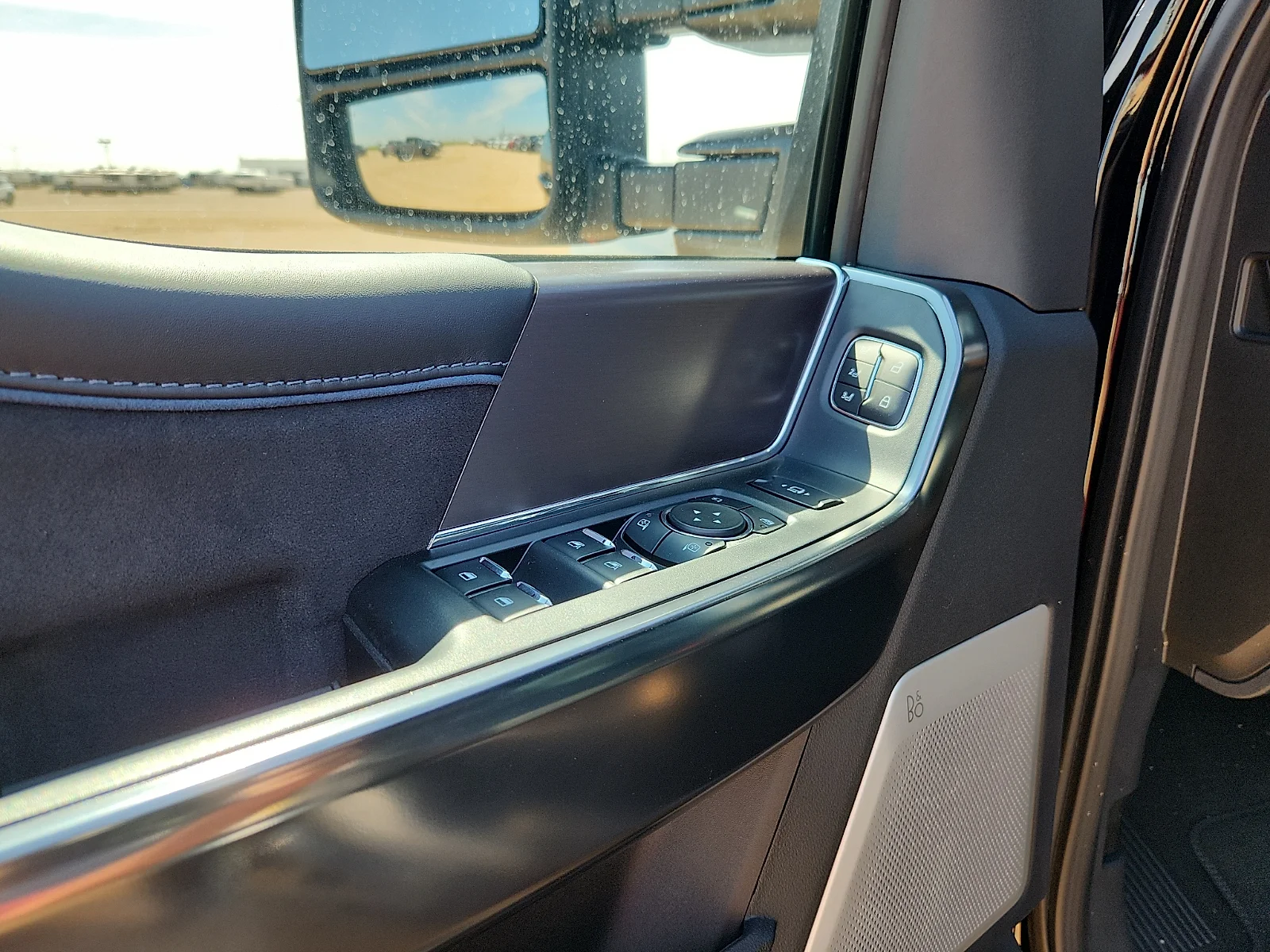 New 2026 Agate Black Metallic Ford F-250® Platinum® image 15
