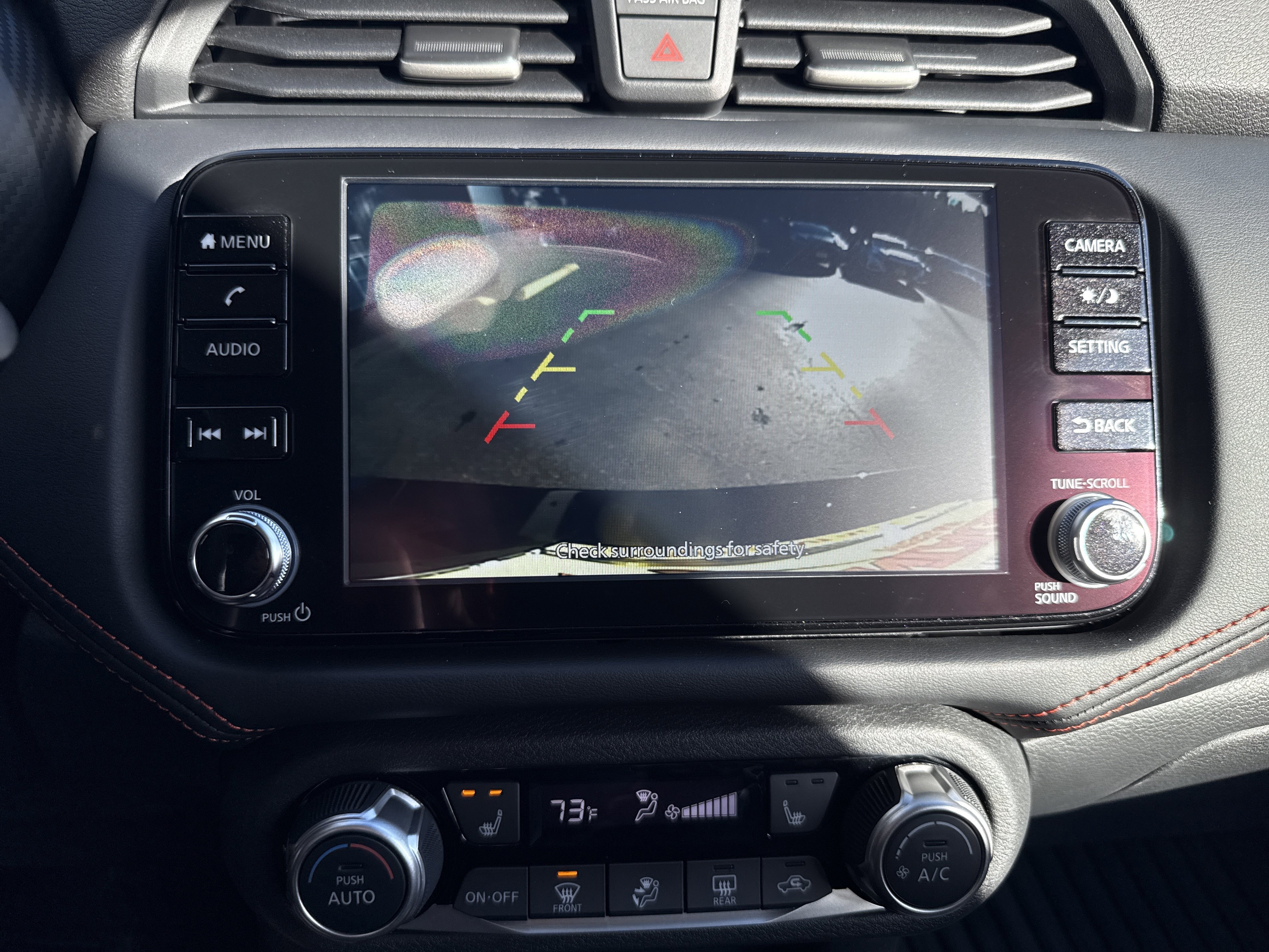 2025 Nissan Versa Sedan SR - Photo 21