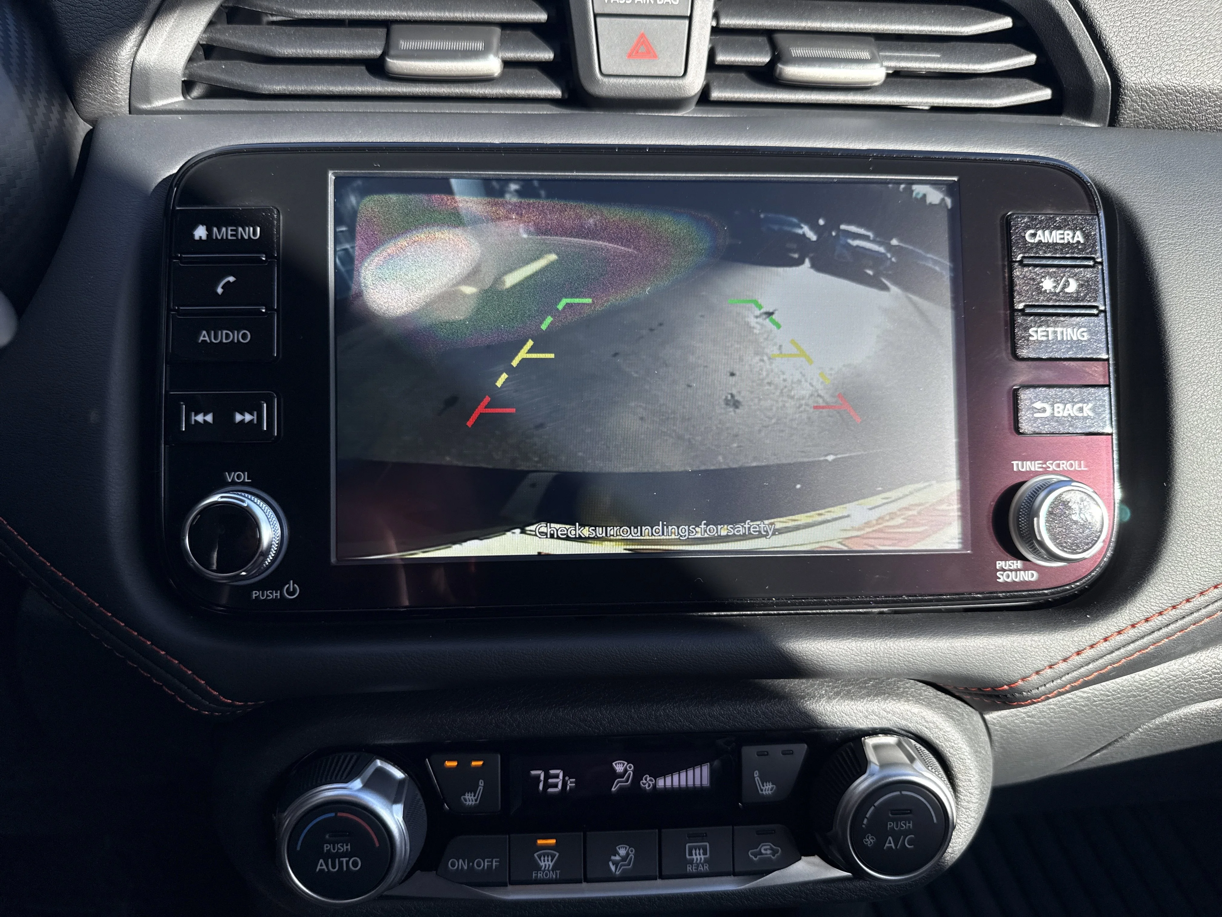 2025 Nissan Versa Sedan SR - Photo 21