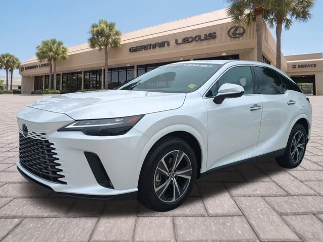 Certified Used 2025  Lexus 350 image 8