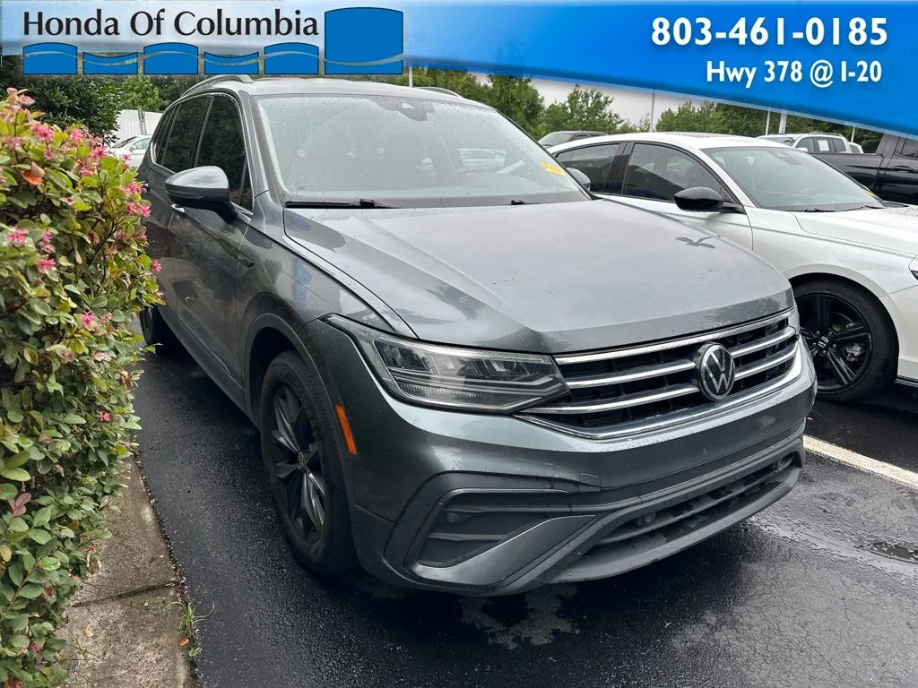 Used 2022 Platinum Gray Metallic Volkswagen 2.0T SE image 1