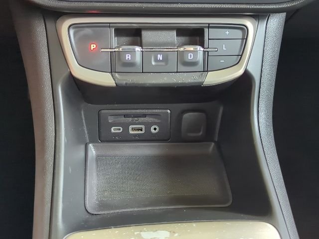 Used 2022 Ebony Twilight Metallic GMC Denali image 10