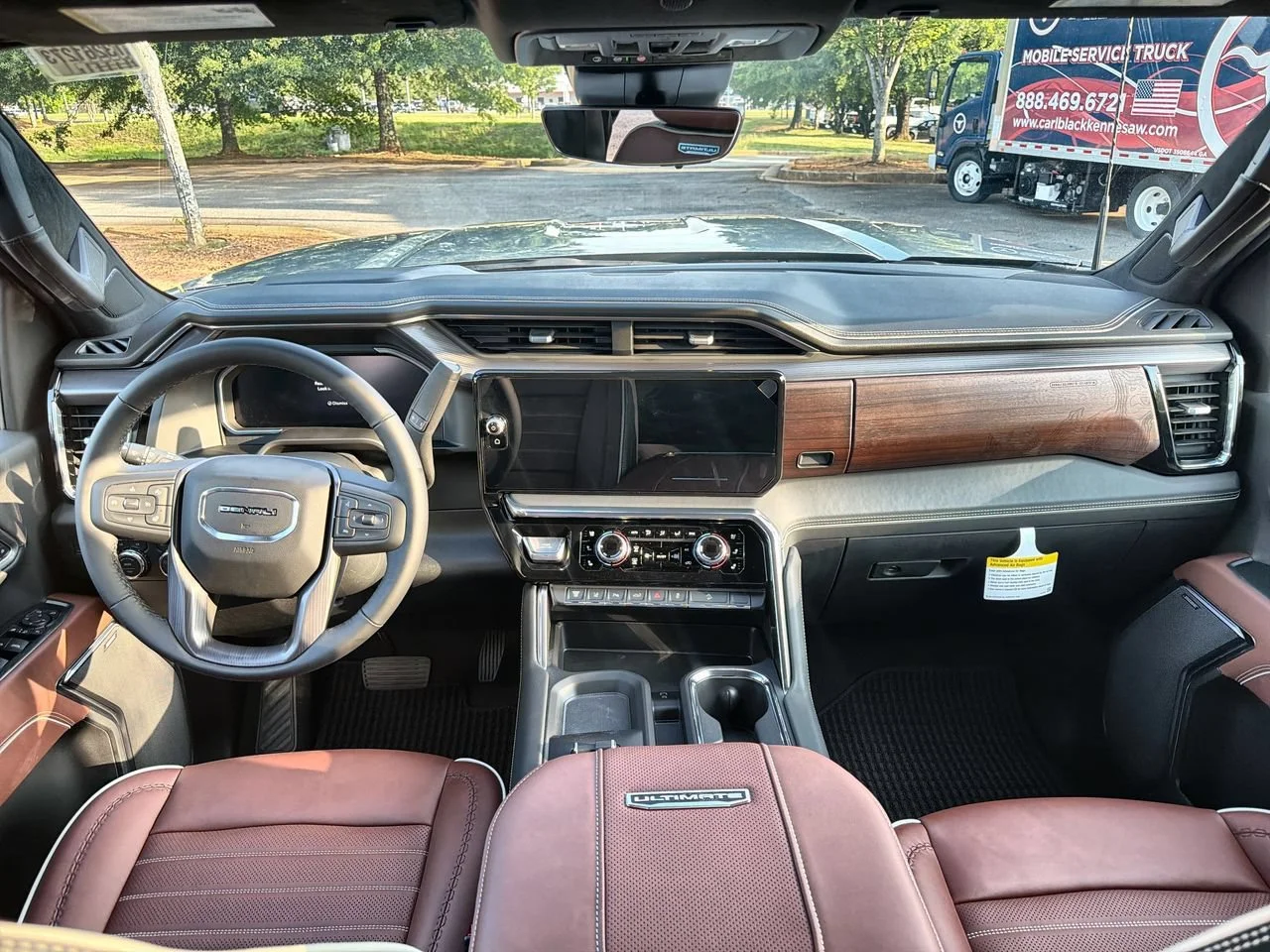 2026 GMC Sierra 2500HD Denali Ultimate - Photo 17