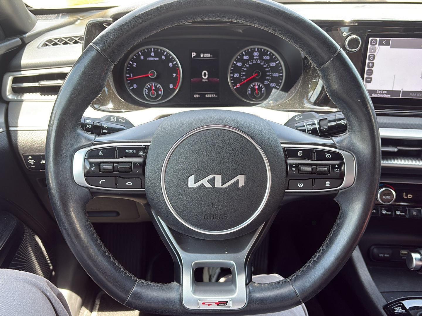 Used 2022 Glacial White Pearl Kia GT-Line image 18