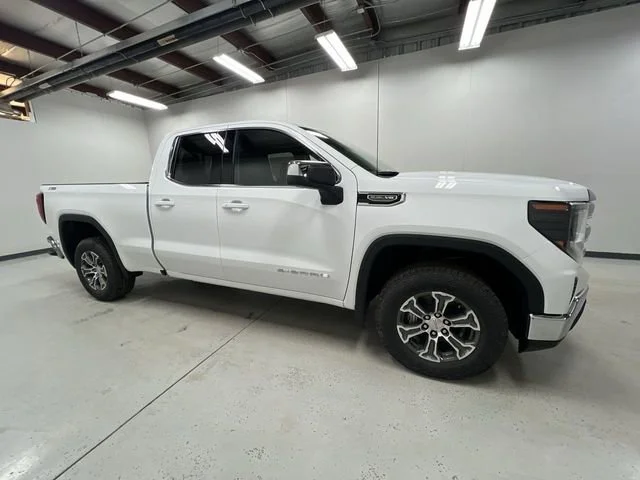 2026 GMC Sierra 1500 SLE - Photo 9