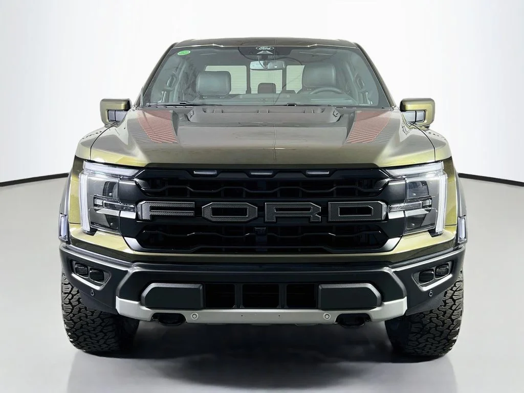 New 2026 Shelter Green Ford Raptor image 4