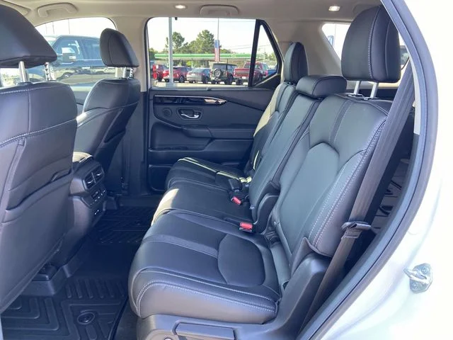 Certified Used 2025 Black Honda Touring image 12