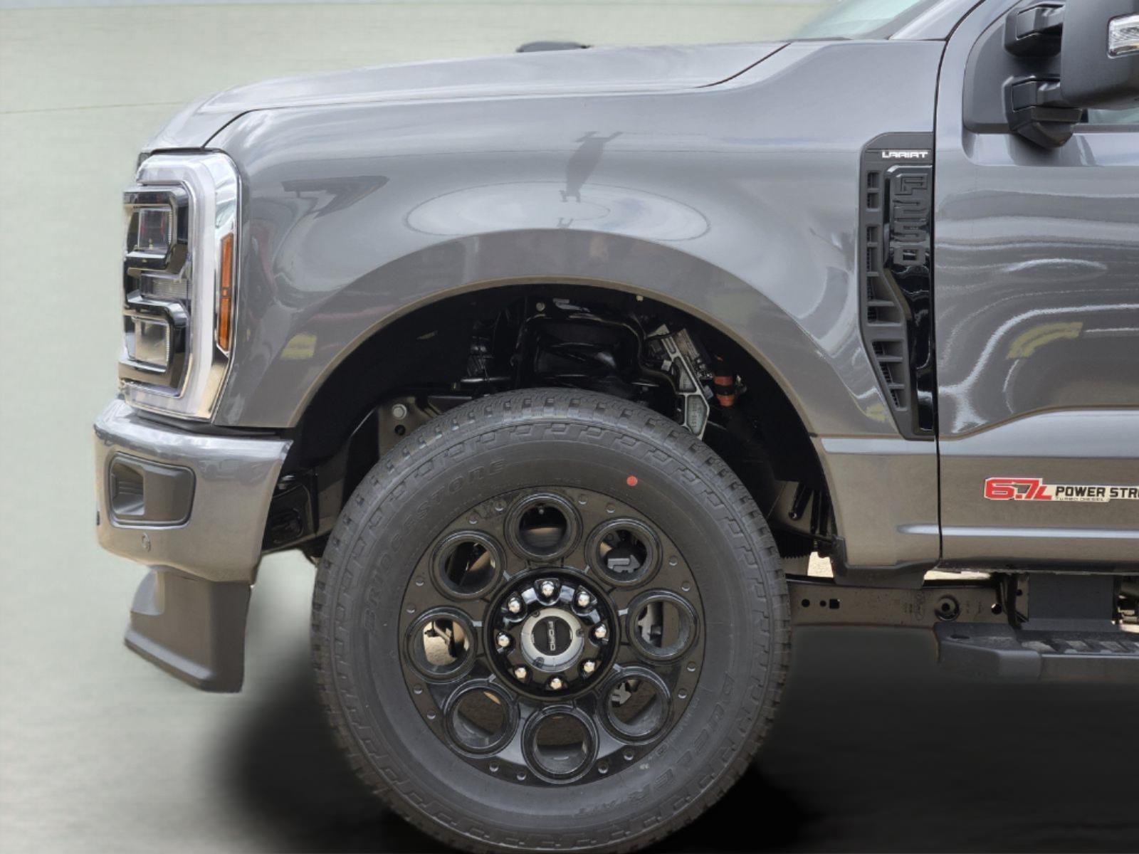 New 2026 Carbonized Gray Metallic FORD F-250® Lariat® image 6