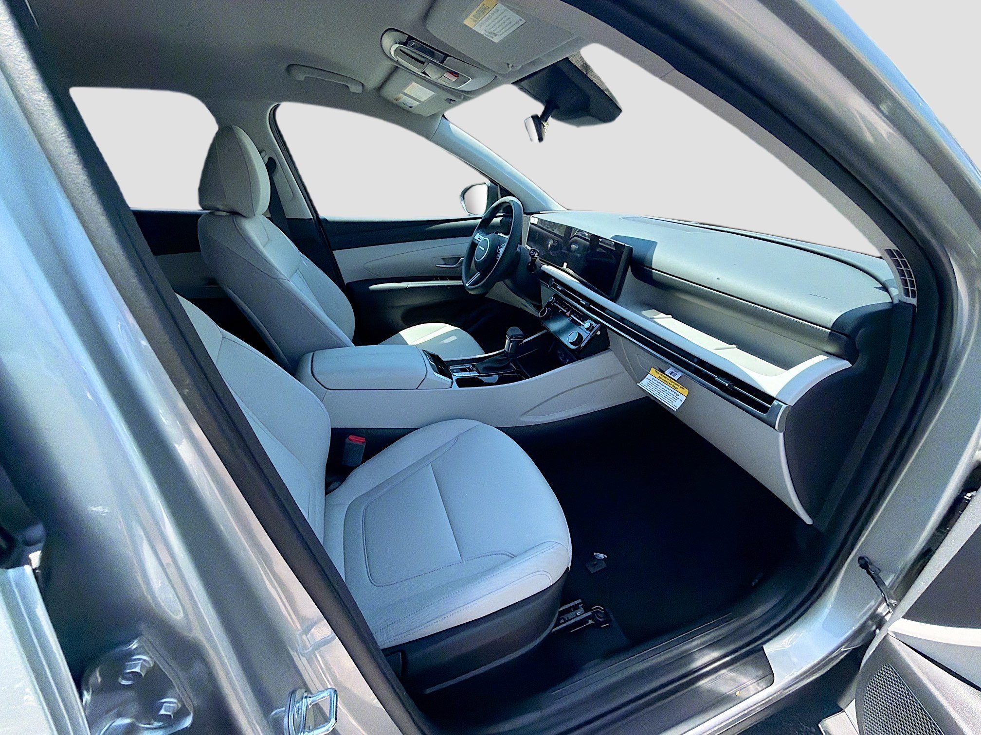 New 2026 Shimmering Silver Hyundai SEL FWD image 46
