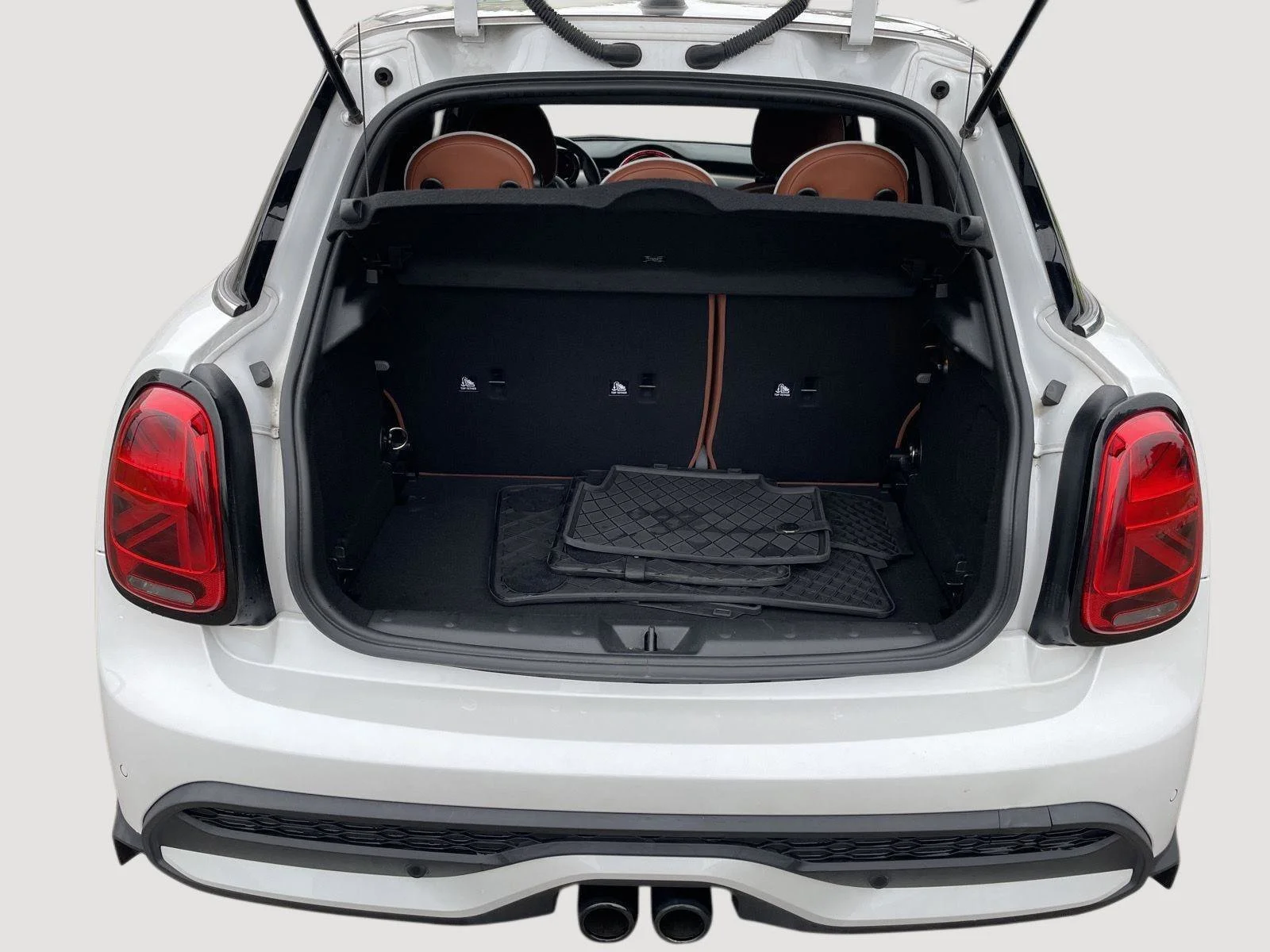 Used 2023 Nanuq White Metallic MINI Cooper S image 8