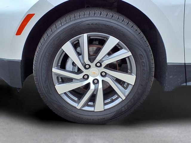 Used 2022 Silver Chevrolet LT image 12