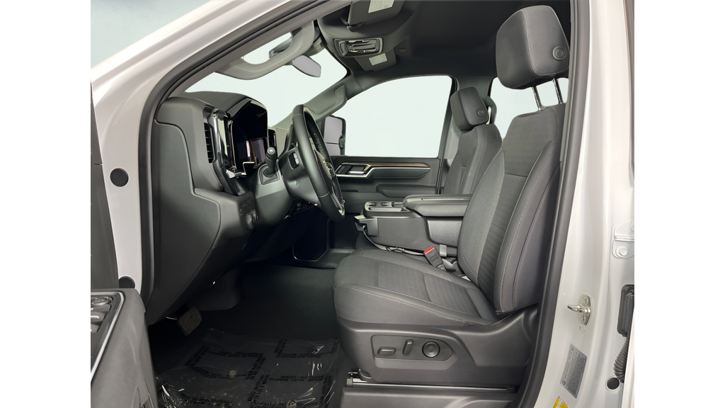 Used 2025 Summit White Chevrolet LT image 10