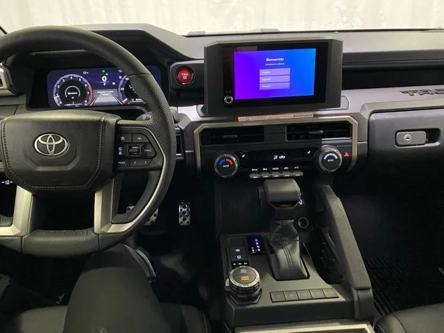 2026 Toyota Tacoma TRD Sport - Photo 18