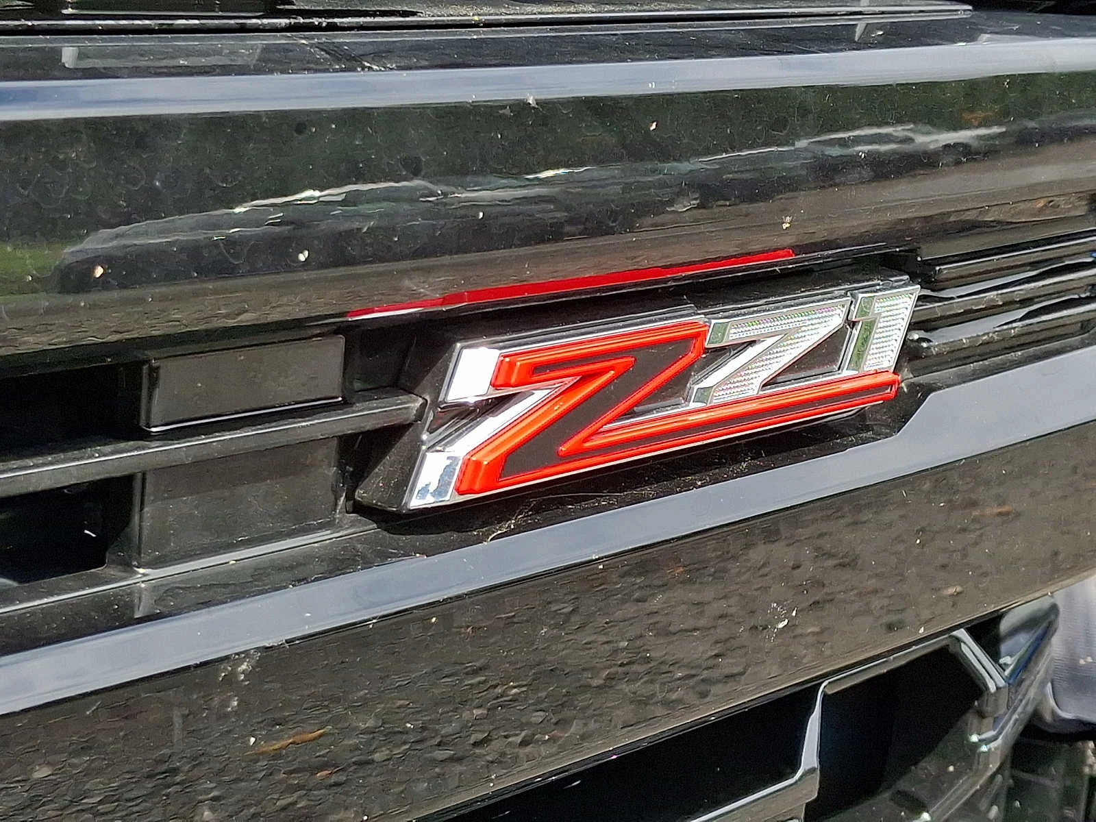 Used 2024 Dark Ash Metallic Chevrolet Z71 image 6