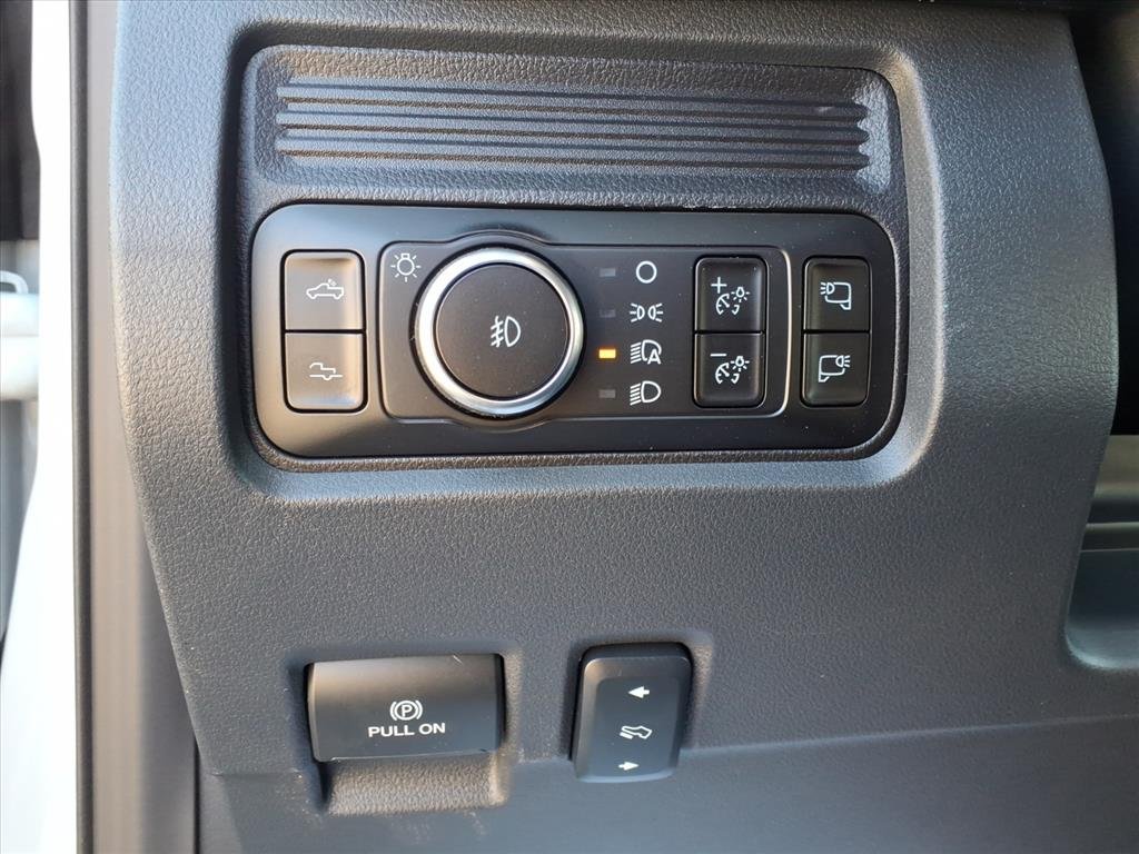 2026 Ford F-250 Super Duty Platinum - Photo 18